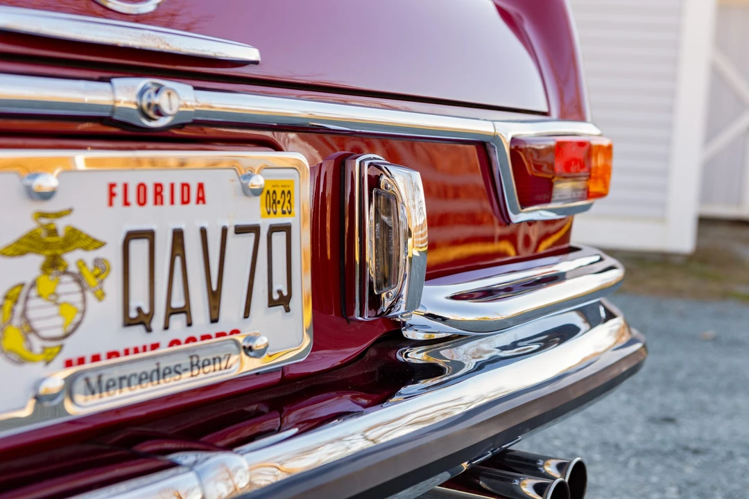 1970 Mercedes-Benz W111 Cabriolet - Image 25 of 31