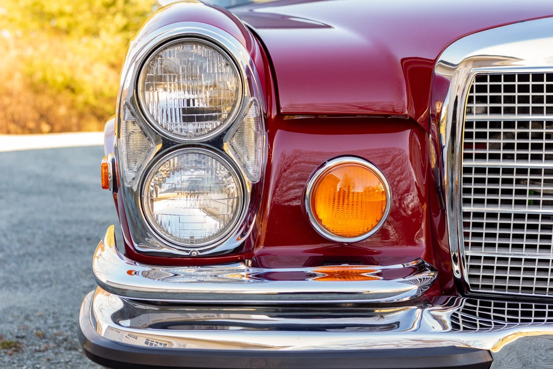 1970 Mercedes-Benz W111 Cabriolet - Image 31 of 31