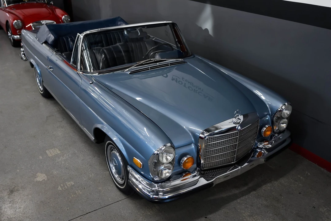 1970 Mercedes-Benz W111 Cabriolet - Image 15 of 31