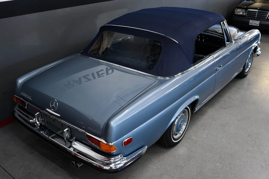 1970 Mercedes-Benz W111 Cabriolet - Image 25 of 31