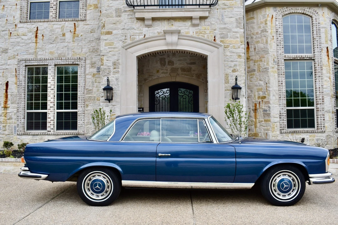 1970 Mercedes-Benz W111 Coupe - Image 12 of 31