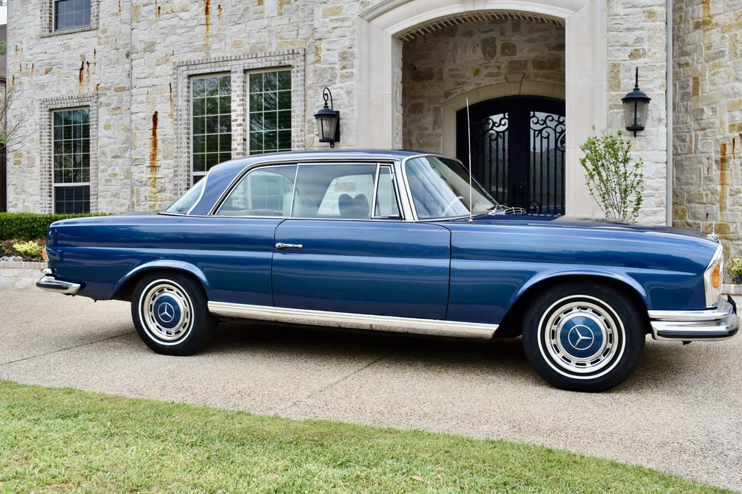 1970 Mercedes-Benz W111 Coupe - Image 13 of 31