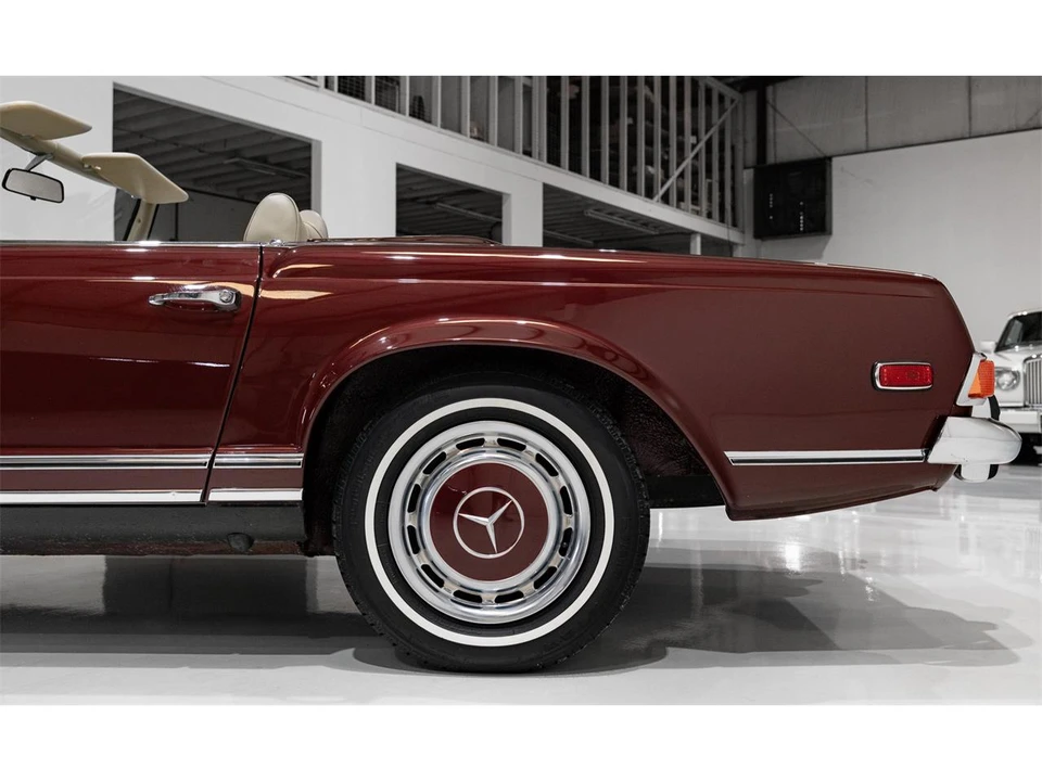 1970 Mercedes-Benz W113 SL-Class - Image 15 of 31
