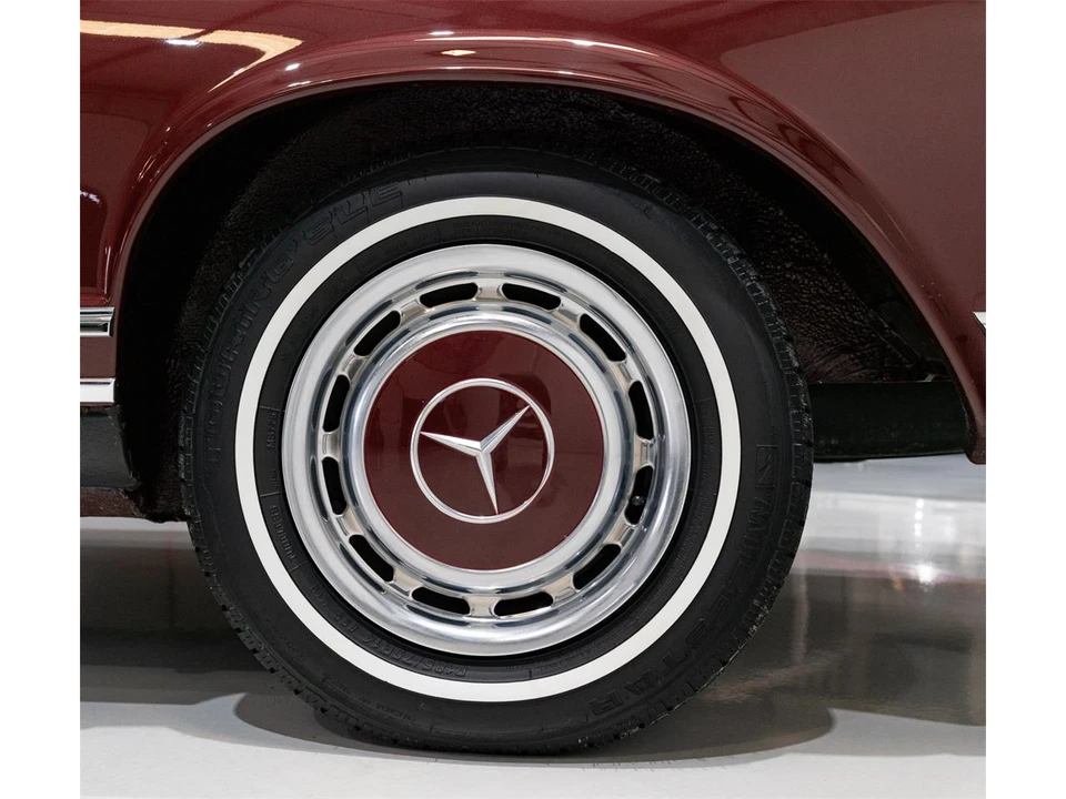 1970 Mercedes-Benz W113 SL-Class - Image 17 of 31