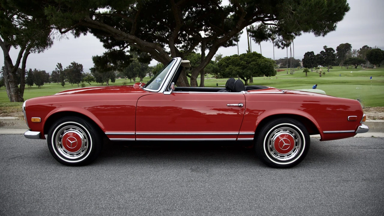 1970 Mercedes-Benz W113 SL-Class - Image 12 of 31