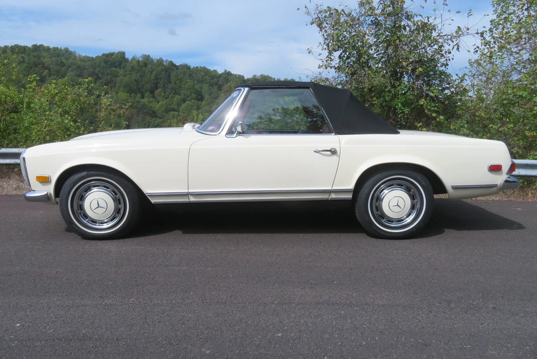 1970 Mercedes-Benz W113 SL-Class - Image 16 of 31