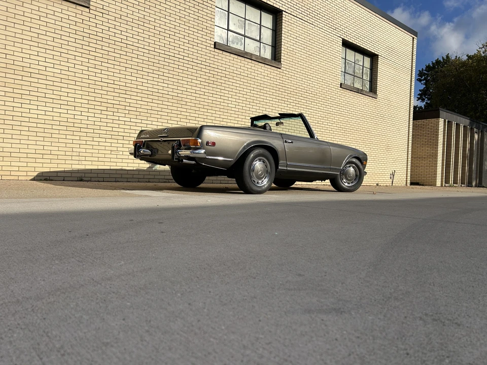1970 Mercedes-Benz W113 SL-Class - Image 30 of 31