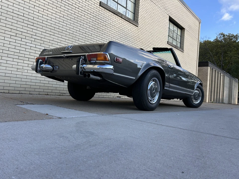 1970 Mercedes-Benz W113 SL-Class - Image 25 of 31
