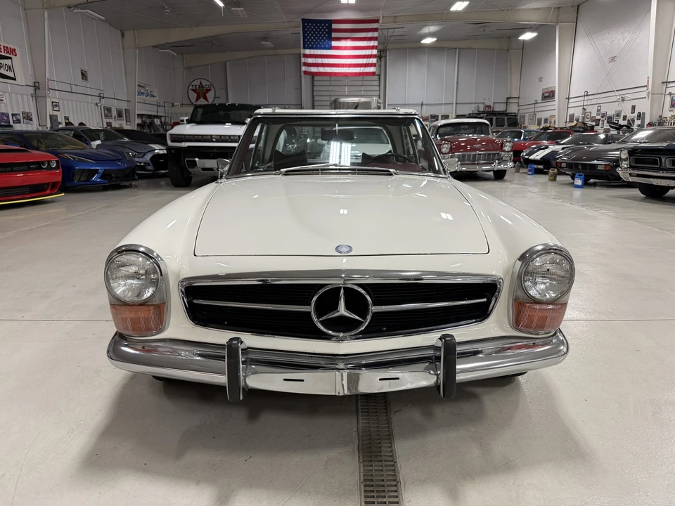1970 Mercedes-Benz W113 SL-Class - Image 24 of 31