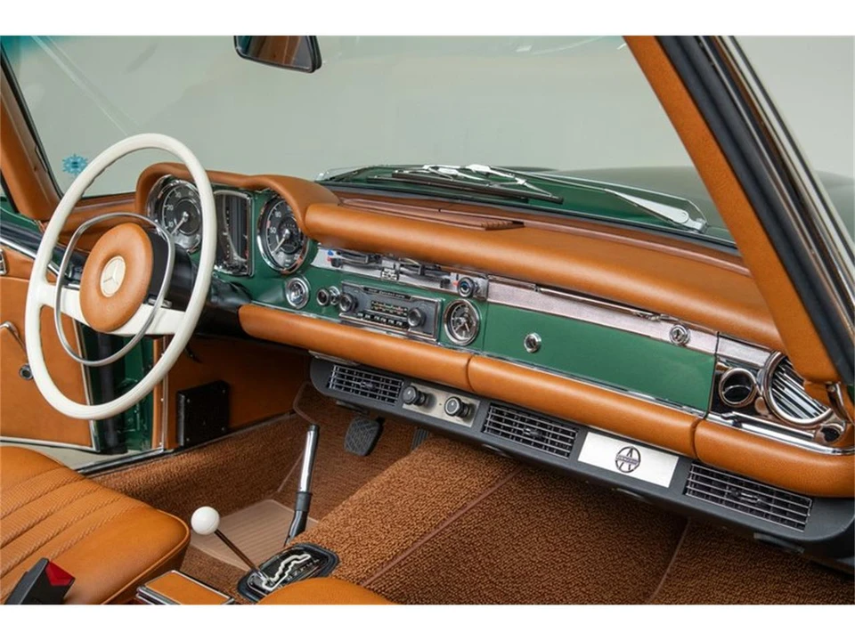 1970 Mercedes-Benz W113 SL-Class - Image 29 of 31