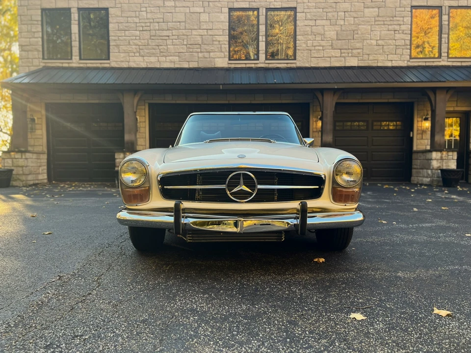 1970 Mercedes-Benz W113 SL-Class - Image 10 of 31