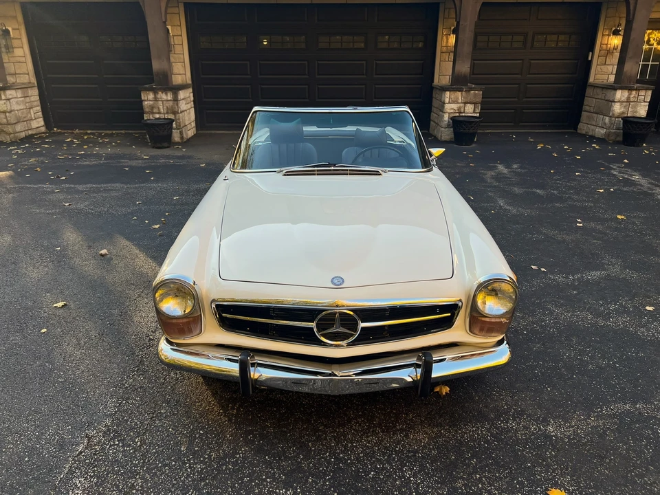 1970 Mercedes-Benz W113 SL-Class - Image 11 of 31