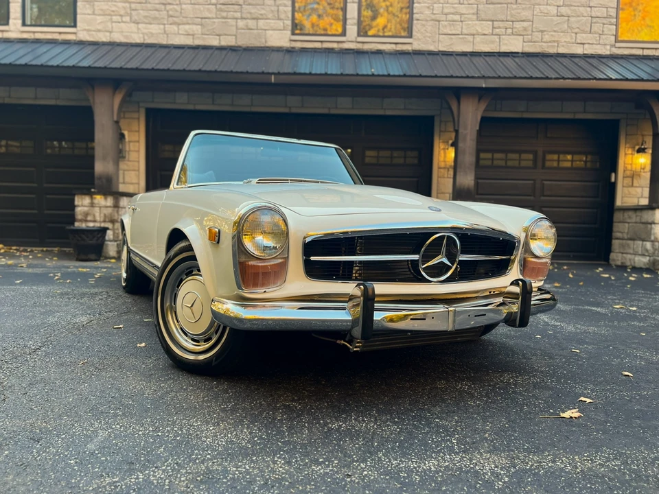 1970 Mercedes-Benz W113 SL-Class - Image 14 of 31