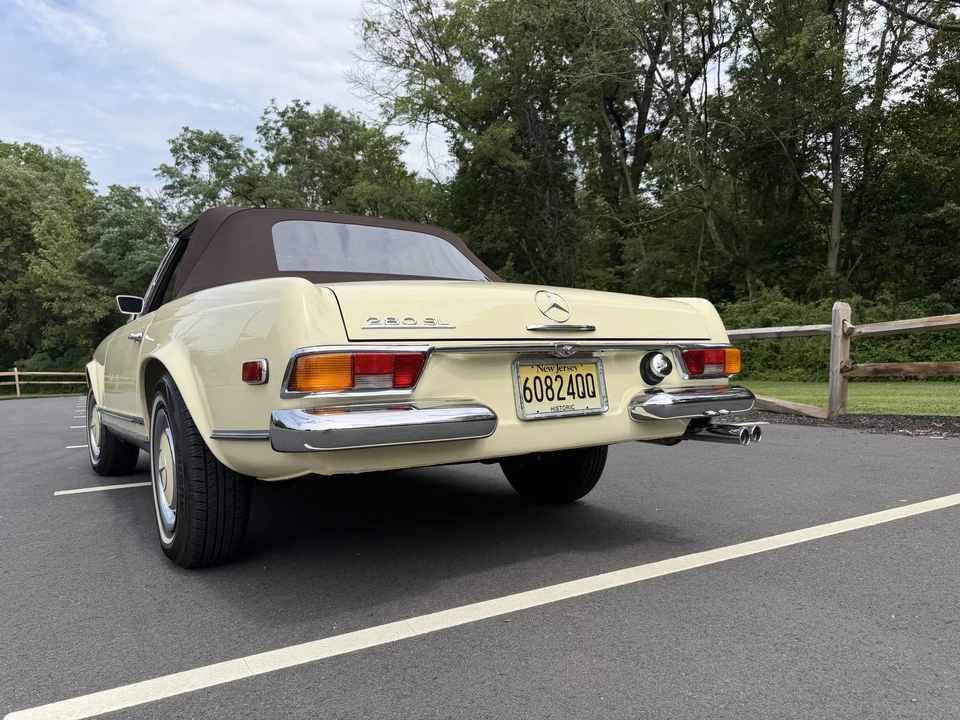 1970 Mercedes-Benz W113 SL-Class - Image 18 of 31