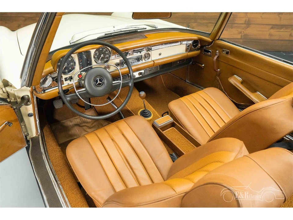 1970 Mercedes-Benz W113 SL-Class - Image 11 of 18
