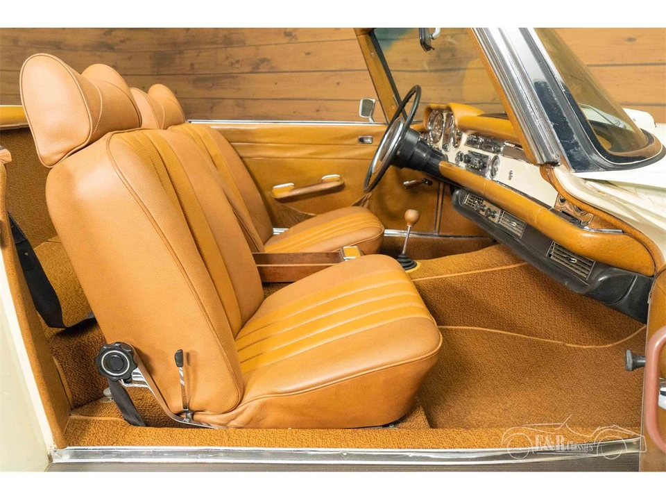 1970 Mercedes-Benz W113 SL-Class - Image 14 of 18
