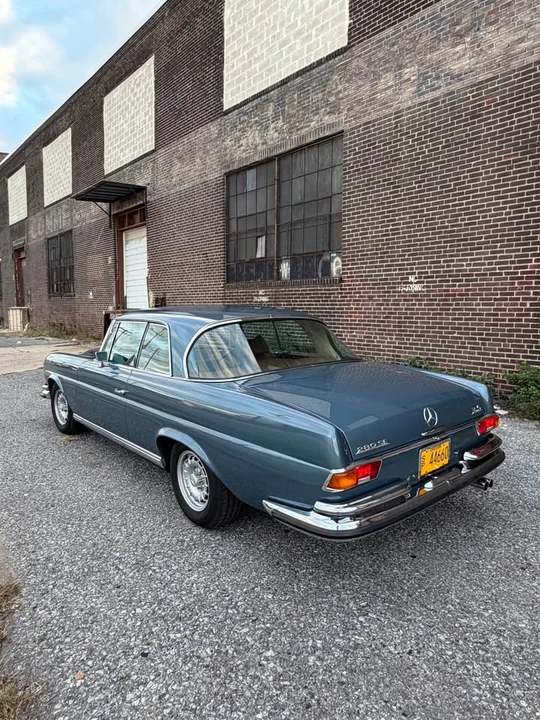 1970 Mercedes-Benz W111 280SE 3.5 Cabriolet - Image 6 of 20