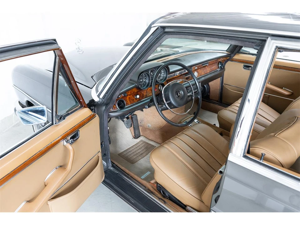 1970 Mercedes-Benz W108 & W109 - Image 6 of 29