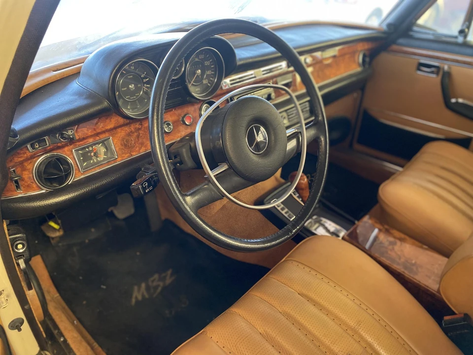 1970 Mercedes-Benz 300SEL 6.3 - Image 29 of 31