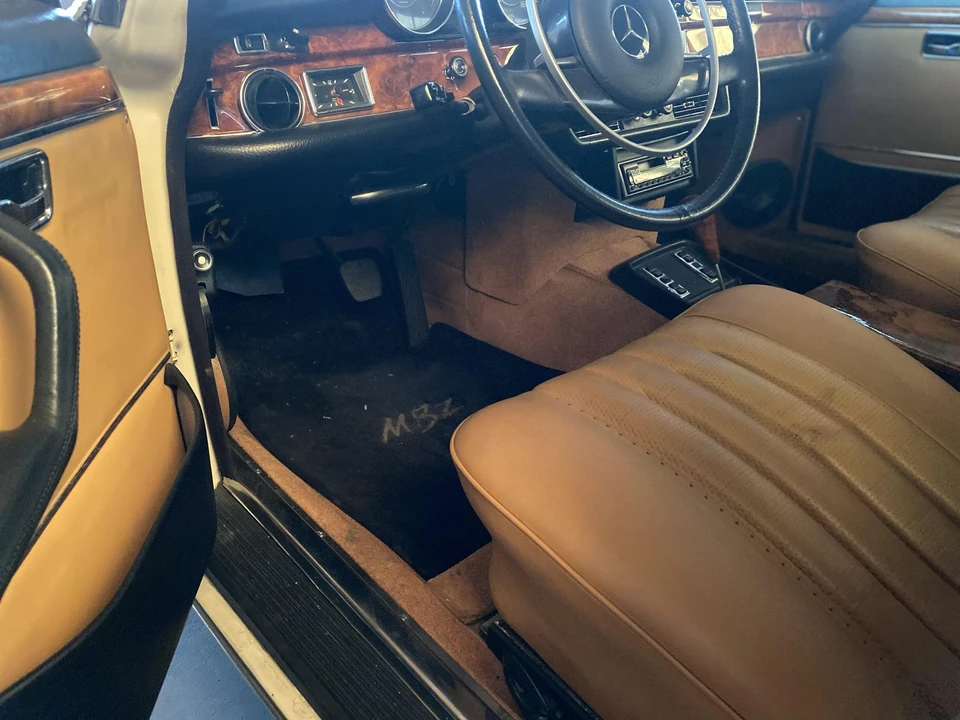 1970 Mercedes-Benz 300SEL 6.3 - Image 28 of 31