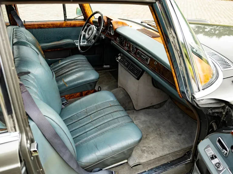 1970 Mercedes-Benz 600 Pullman - Image 25 of 31