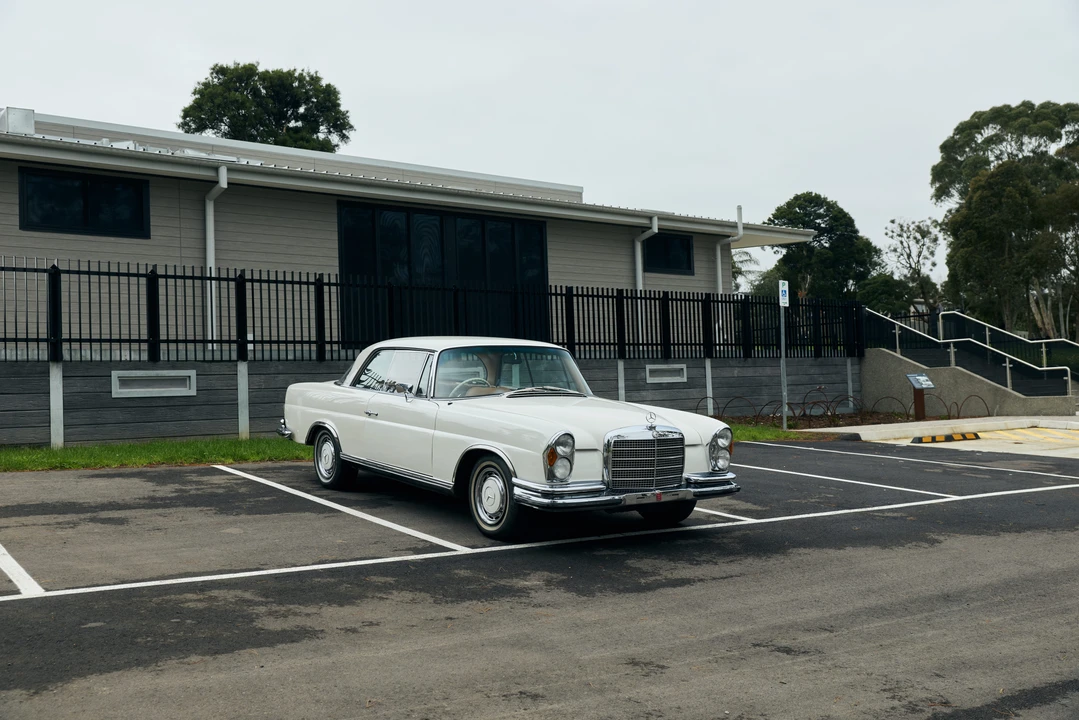 1970 Mercedes-Benz W111 280SE 3.5 Coupe - Image 11 of 31