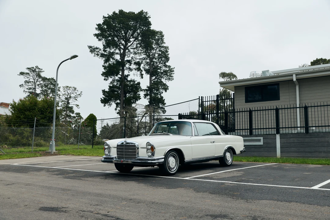 1970 Mercedes-Benz W111 280SE 3.5 Coupe - Image 9 of 31
