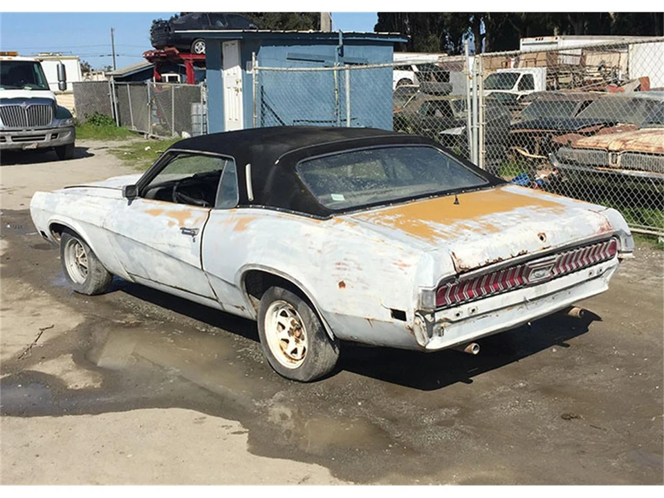 1970 Mercury Cougar 1st Gen - Image 3 of 8