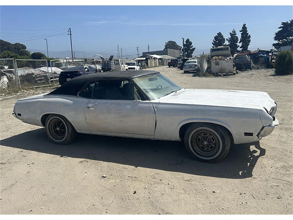 1970 Mercury Cougar 1st Gen - Image 7 of 13