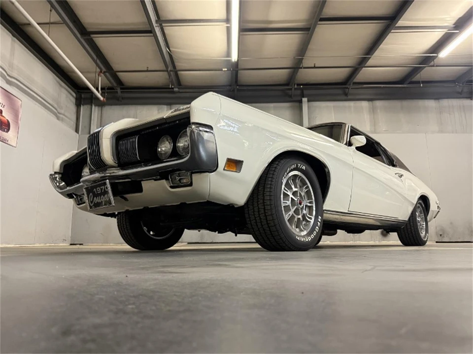 1970 Mercury Cougar 1st Gen - Image 9 of 31