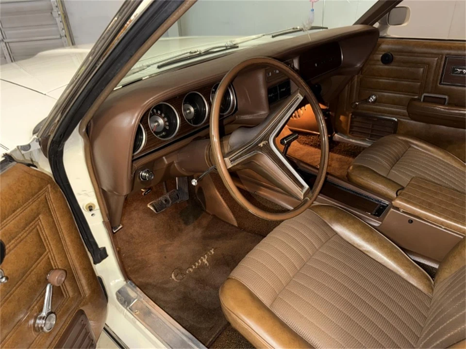 1970 Mercury Cougar 1st Gen - Image 16 of 31