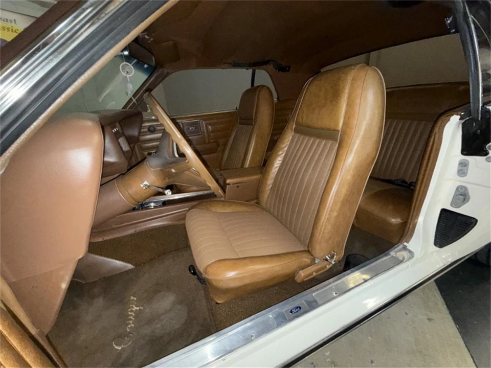 1970 Mercury Cougar 1st Gen - Image 22 of 31