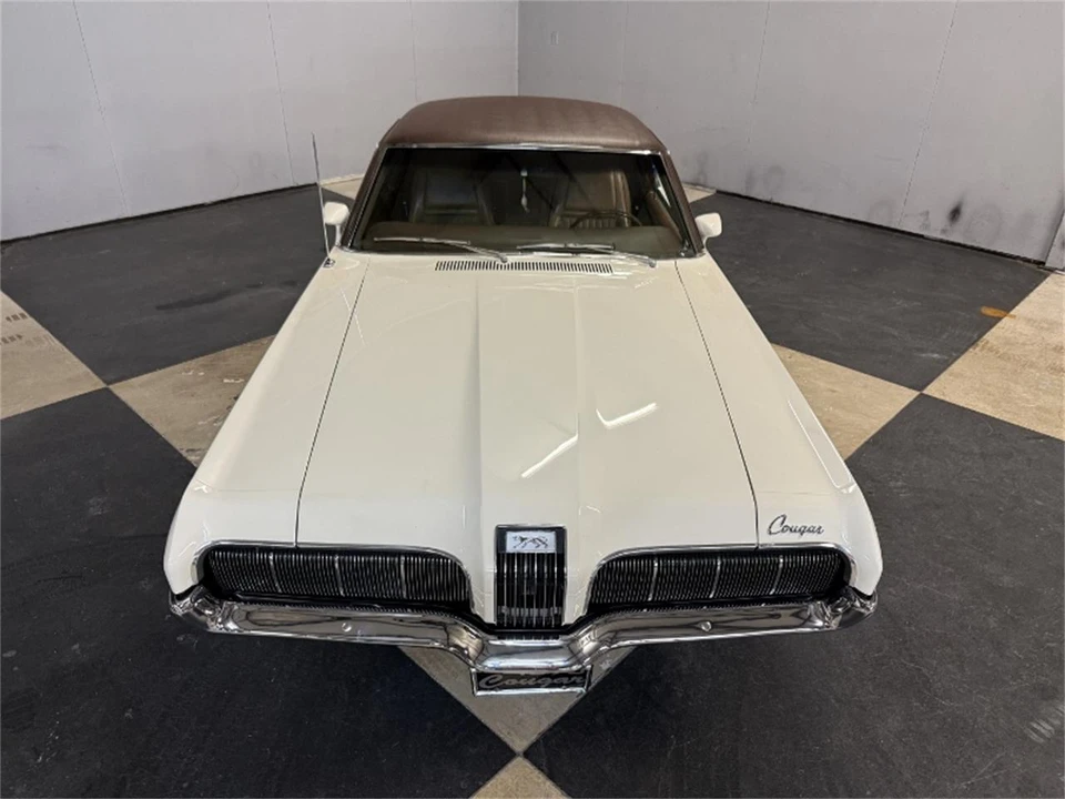 1970 Mercury Cougar 1st Gen - Image 28 of 31