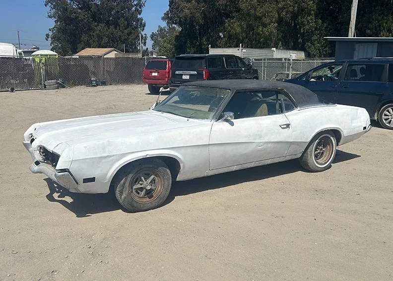 1970 Mercury Cougar 1st Gen - Image 2 of 21