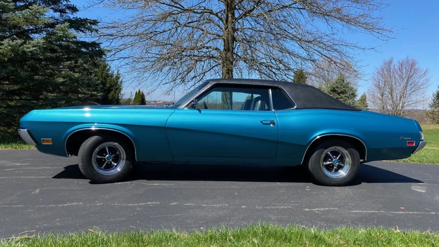 1970 Mercury Cougar 1st Gen - Image 3 of 11