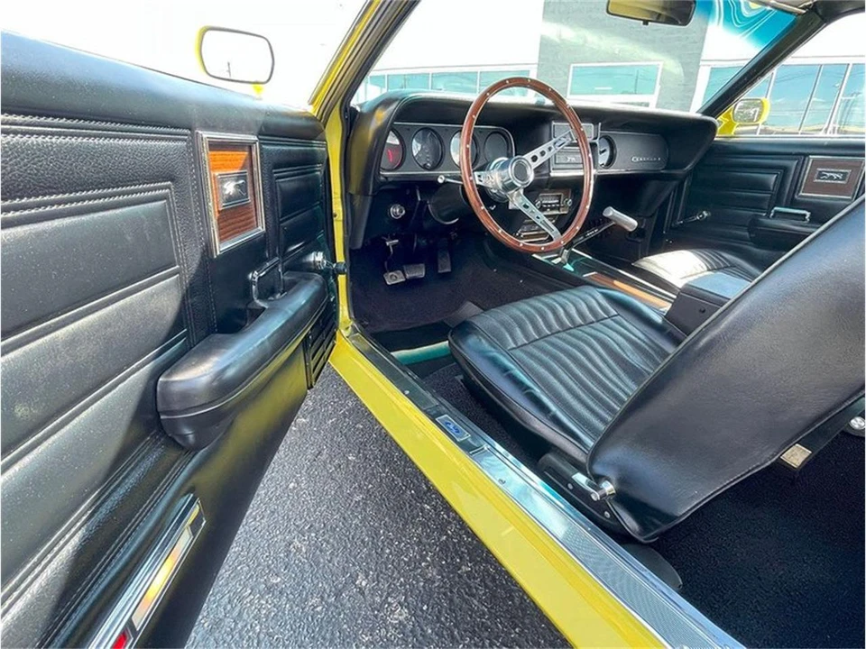 1970 Mercury Cougar 1st Gen - Image 29 of 31