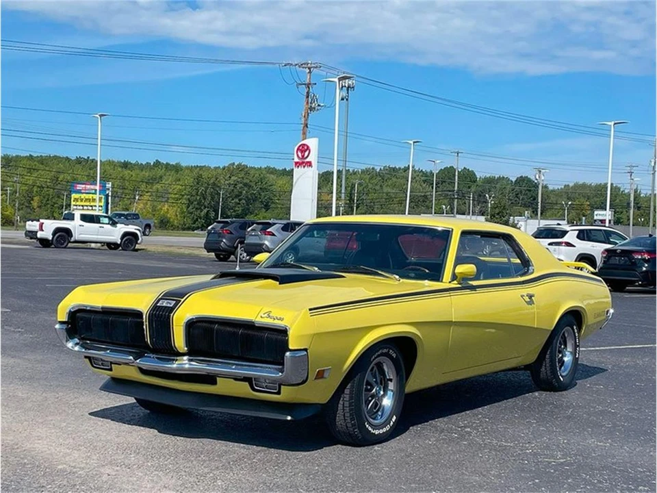 1970 Mercury Cougar 1st Gen - Image 2 of 31