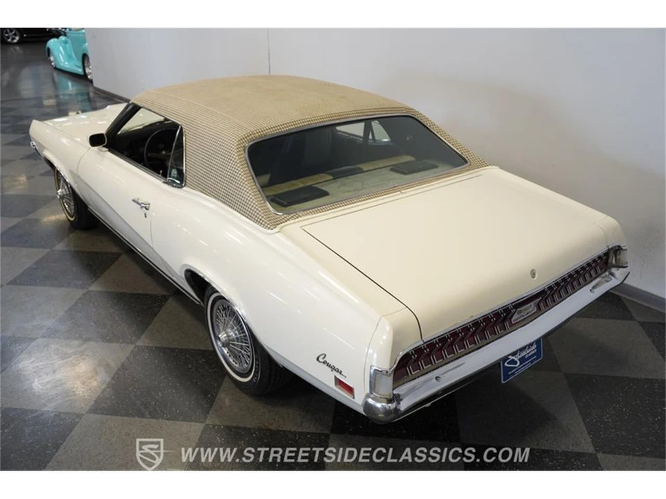 1970 Mercury Cougar 1st Gen - Image 26 of 31