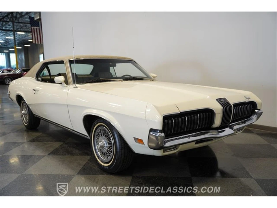 1970 Mercury Cougar 1st Gen - Image 16 of 31