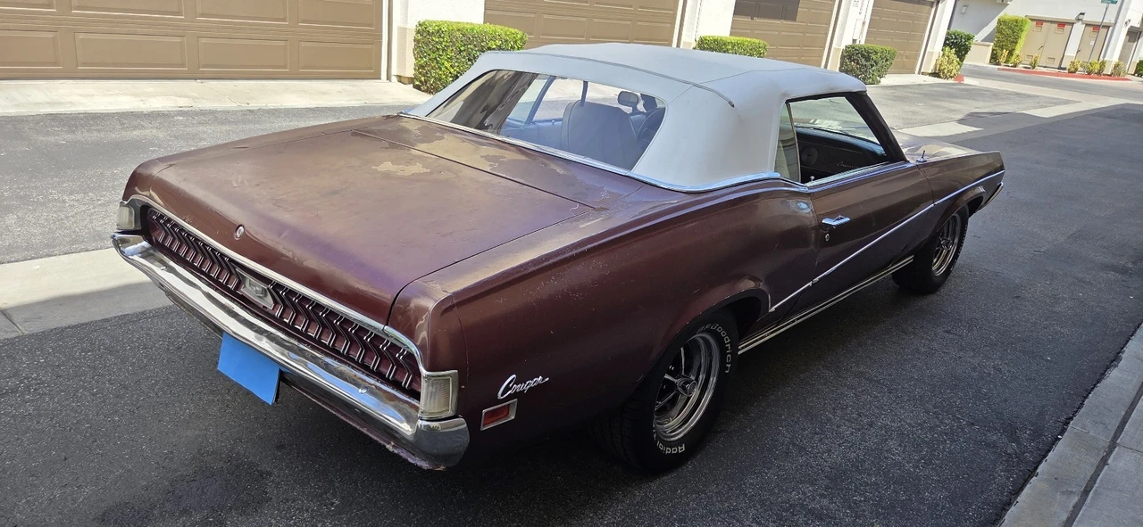 1970 Mercury Cougar 1st Gen - Image 9 of 31