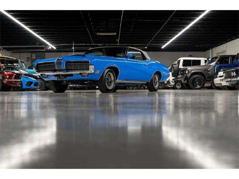 1970 Mercury Cougar 1st Gen - Image 17 of 31