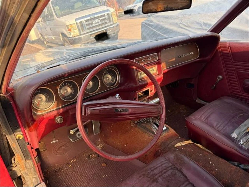 1970 Mercury Cougar 1st Gen - Image 3 of 18