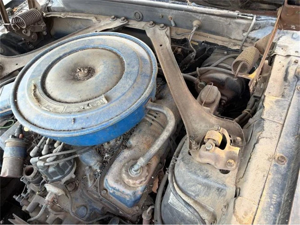 1970 Mercury Cougar 1st Gen - Image 9 of 18