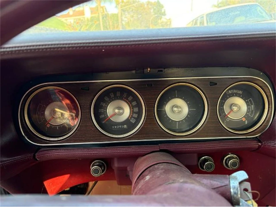 1970 Mercury Cougar 1st Gen - Image 13 of 18