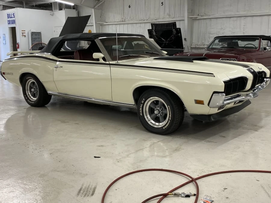 1970 Mercury Cougar 1st Gen - Image 2 of 8