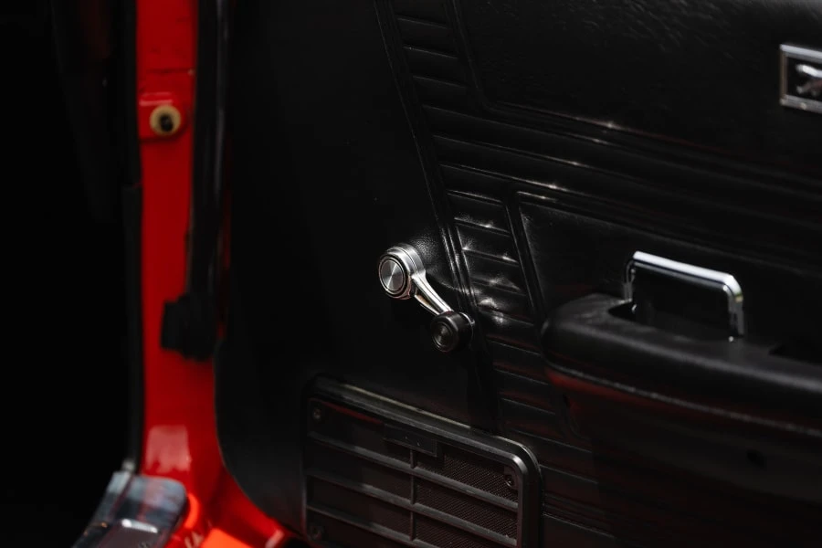 1970 Mercury Cougar Eliminator 1st Gen - Image 17 of 31
