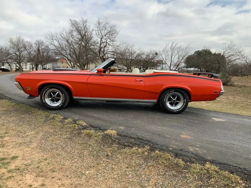 1970 Mercury Cougar 1st Gen - Image 15 of 21