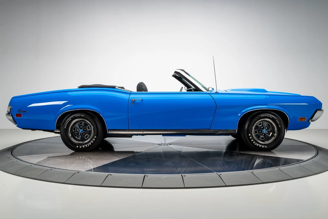 1970 Mercury Cougar 1st Gen - Image 24 of 31