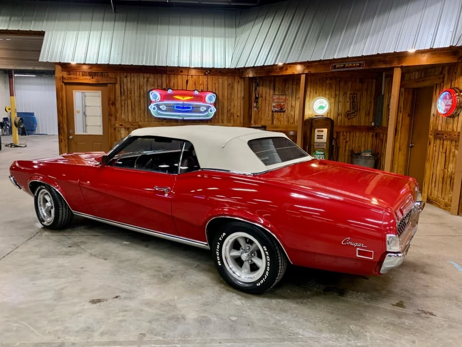 1970 Mercury Cougar 1st Gen - Image 2 of 9