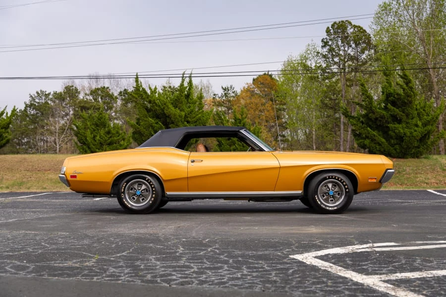 1970 Mercury Cougar 1st Gen - Image 2 of 31